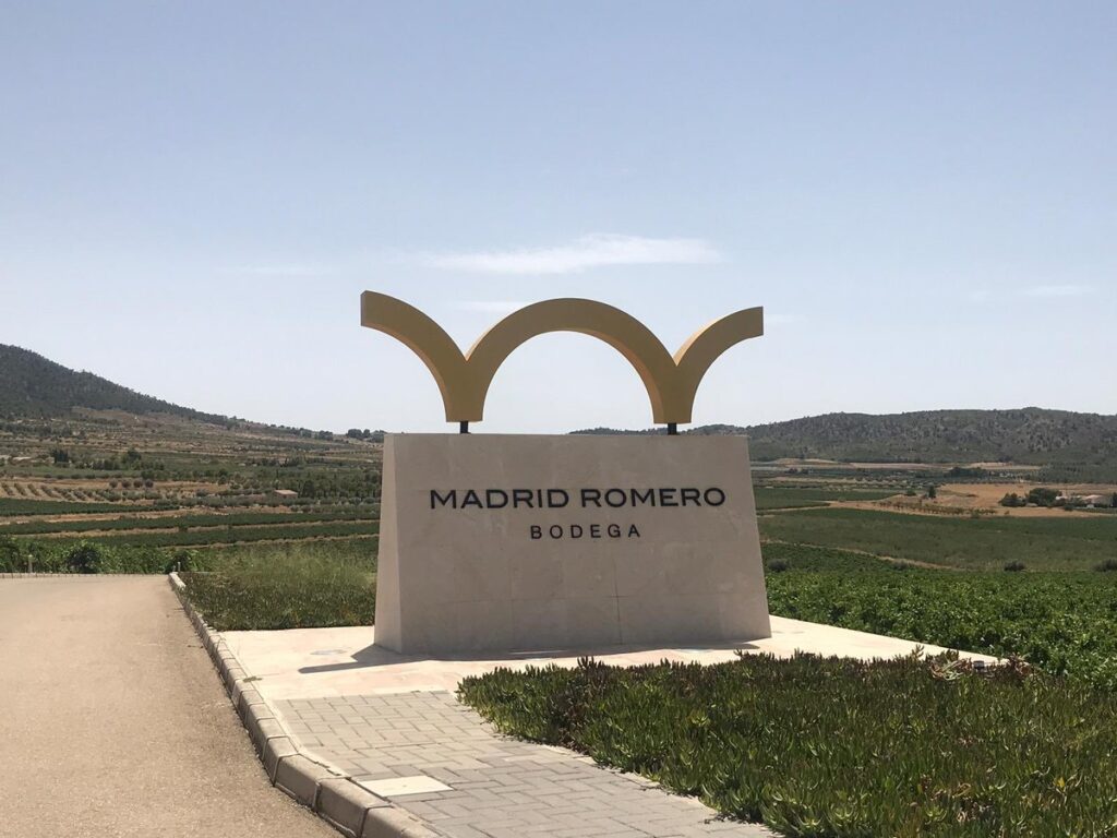 visita-la-bodega-madrid-romero-5-monblu