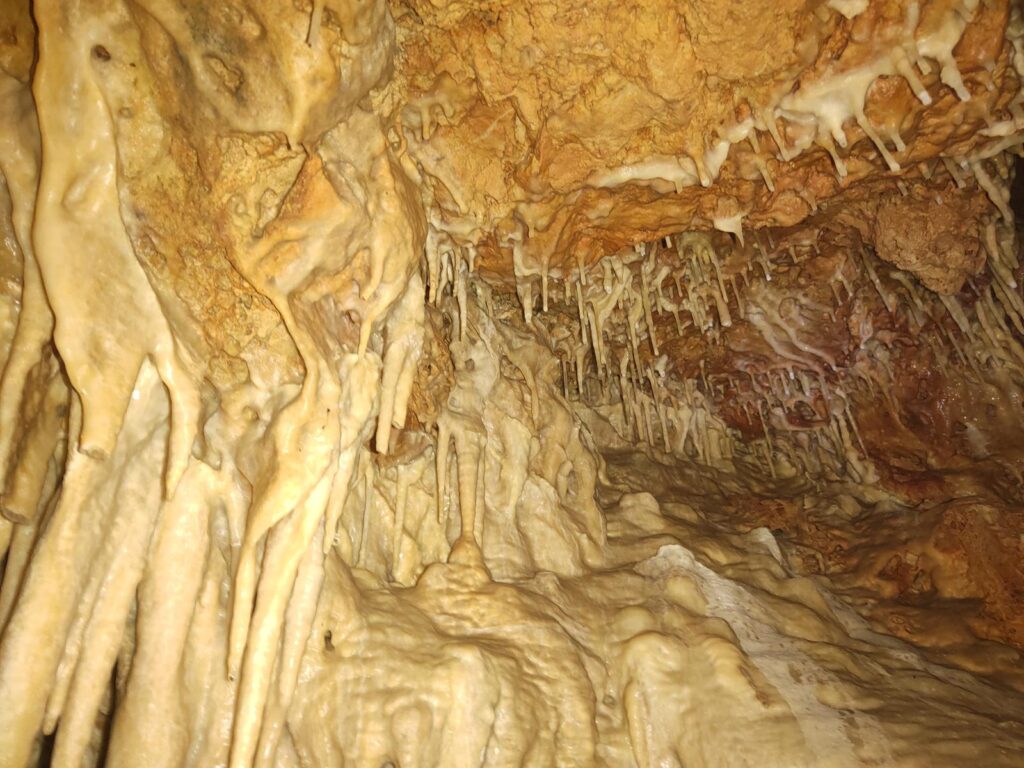 espeleologia-cueva-recuenco-teruel-2-monblu