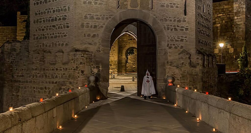 tour-nocturno-misterios-leyendas-de-toledo-3-monblu