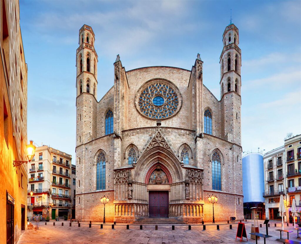 visita-guiada-gratis-por-barcelona-5-monblu