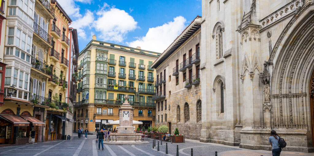 visita-guiada-por-el-casco-antiguo-de-bilbao-3-monblu